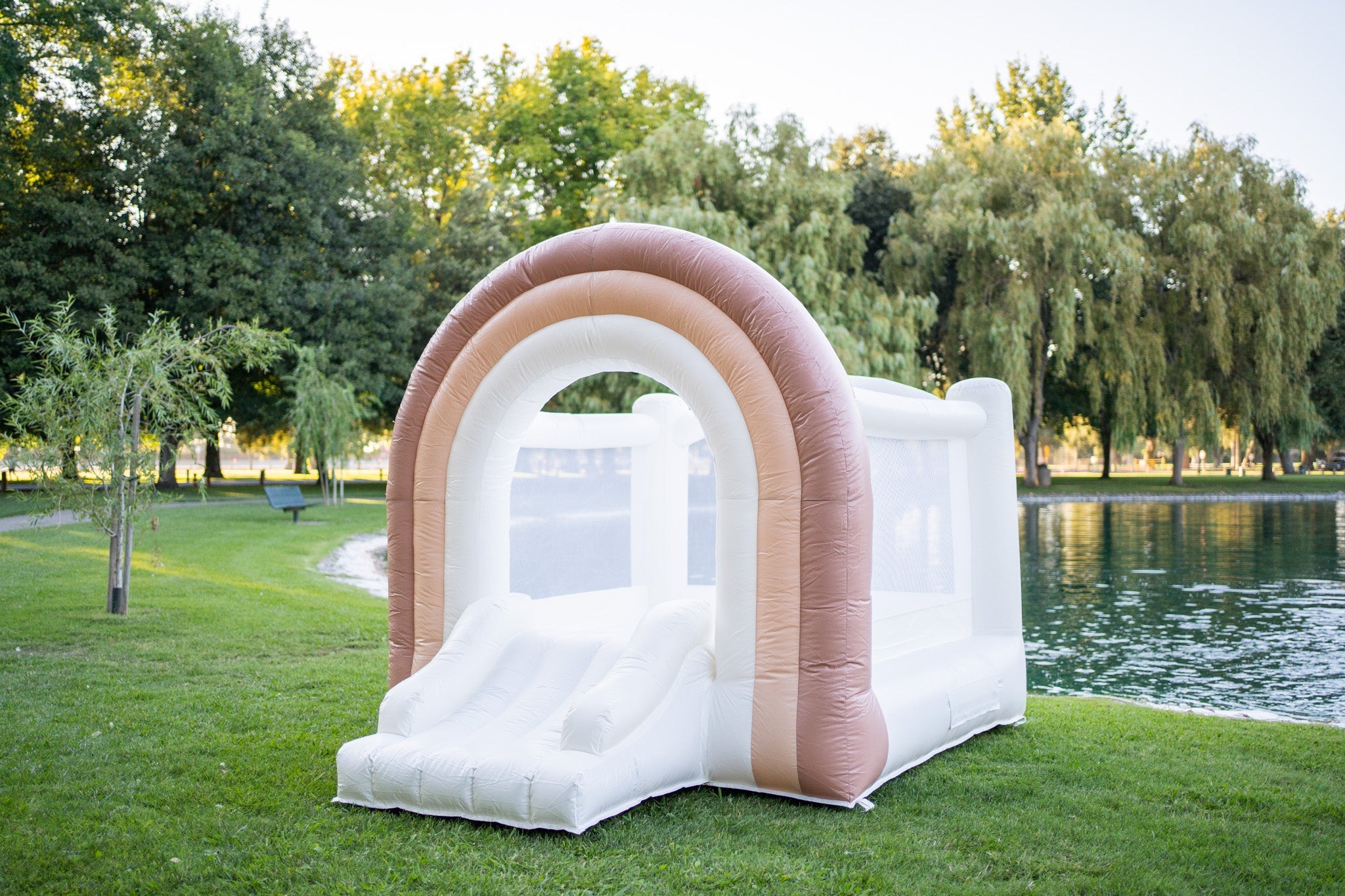 Mini Boho - Beige Rainbow Bounce House